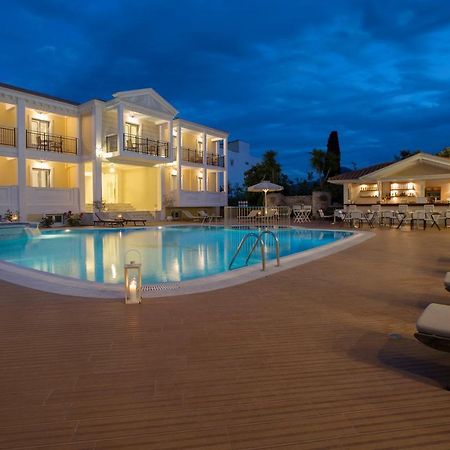 Royal Nidri Hotel Bagian luar foto